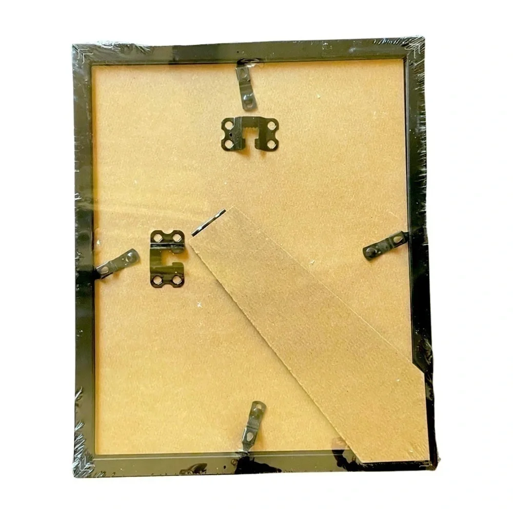 Black Picture Frame with White Mat 5x7”